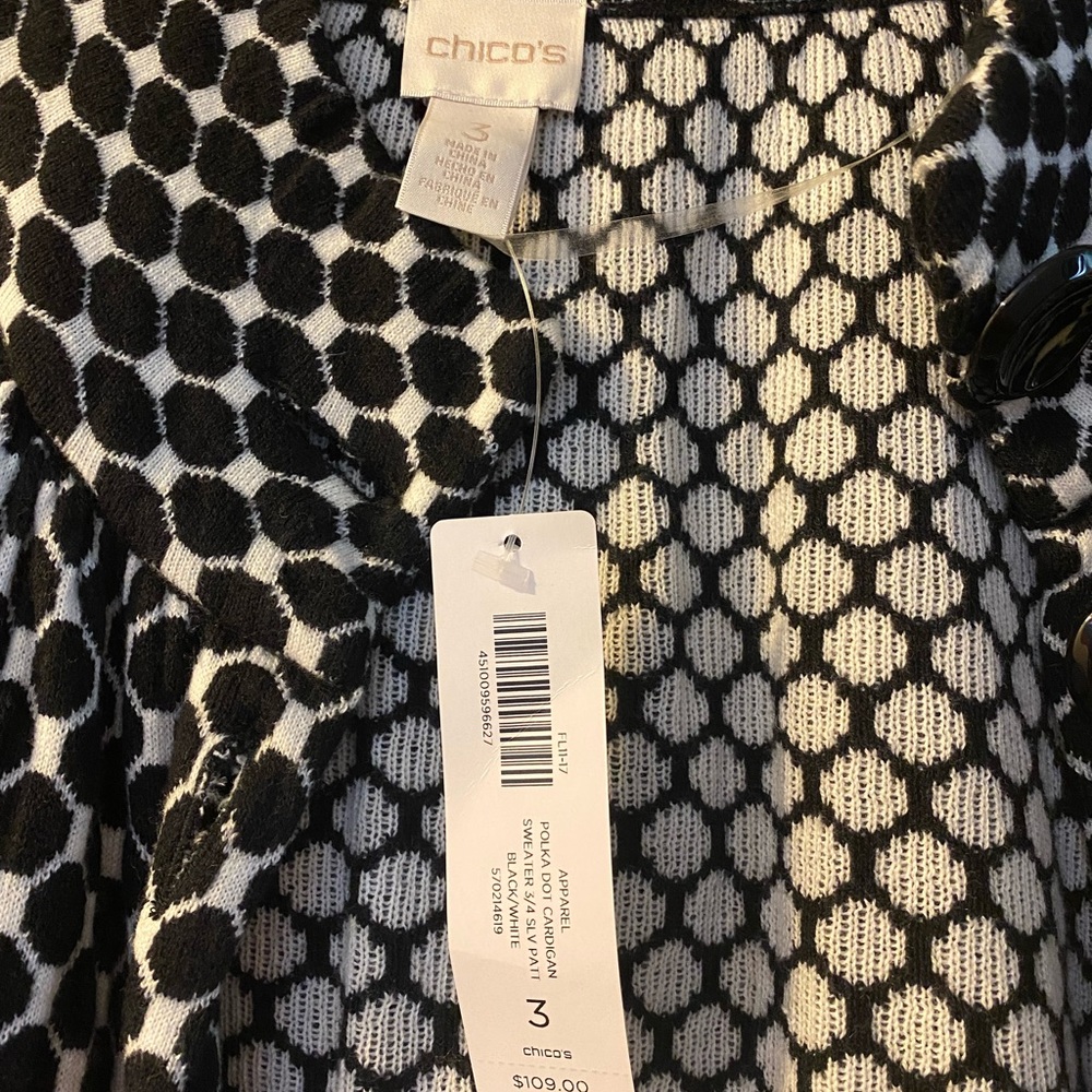 Chicos NEW black/white trapeze sweater